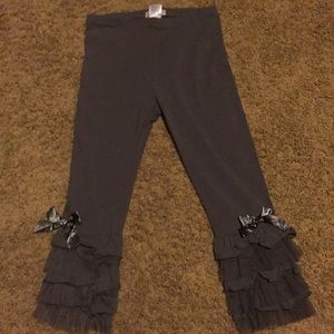 Ruffle trim tights